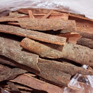 Dalchini(cinnamon)